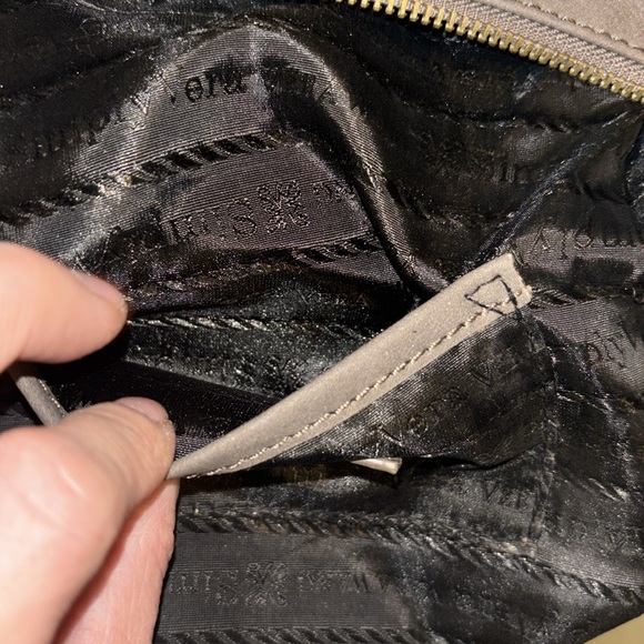 Simply Vera wang brown zip small bag wristlet magnet foldable bag - Picture 7 of 10